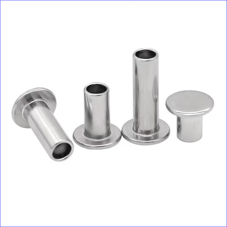 บางอย่างเกี่ยวกับหมุดย้ำกึ่งกลวง